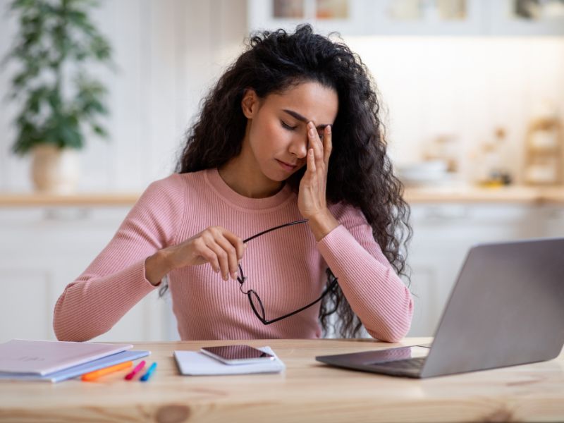 Protéger ses yeux du soleil : conseils et solutions efficaces