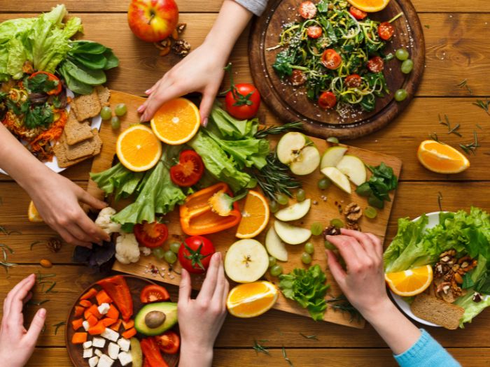 Mieux manger sans frustration : les bases de l’alimentation selon la naturopathie